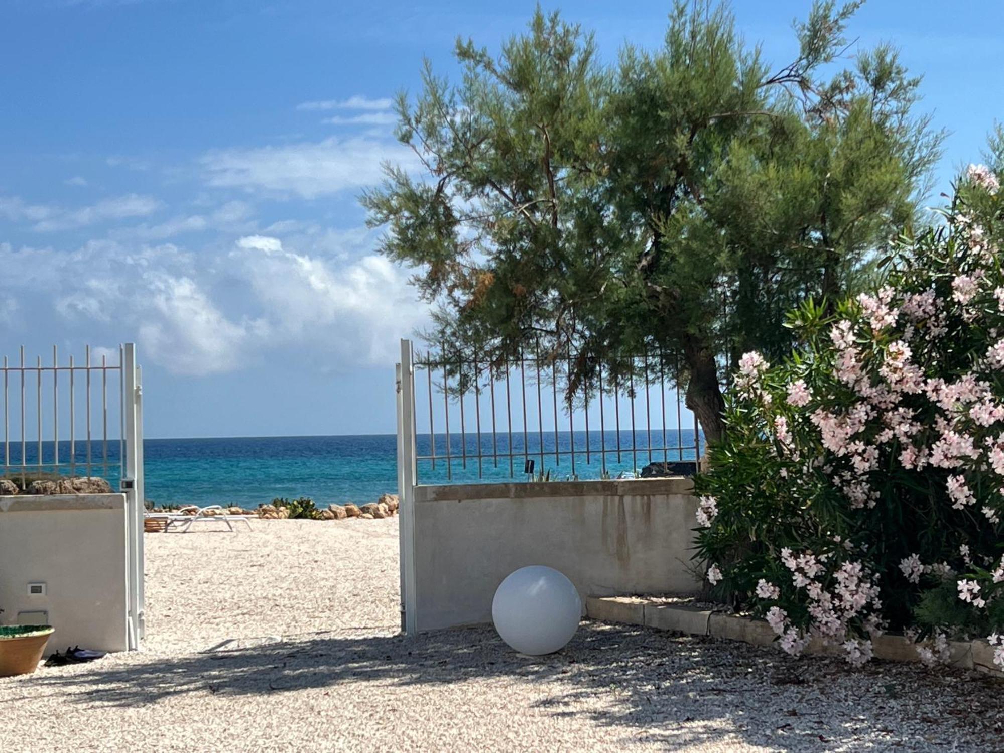 Masseria Ostuni Mare Agri Resort Exteriör bild